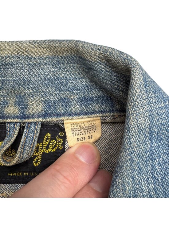 Vintage Wrangler Women's Blue Jean Jacket, Size 32 Made in USA - Picture 7 of 11